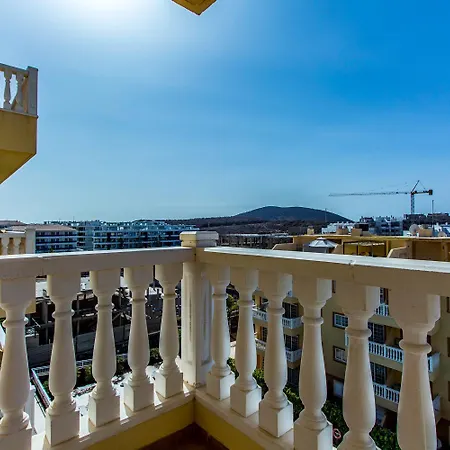 Spring Penthouse Apartment *