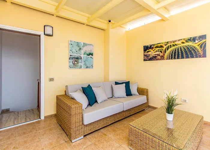 Spring Penthouse Apartament